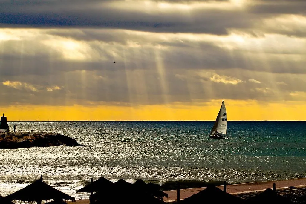 Diverhotel Dino Marbella Spain